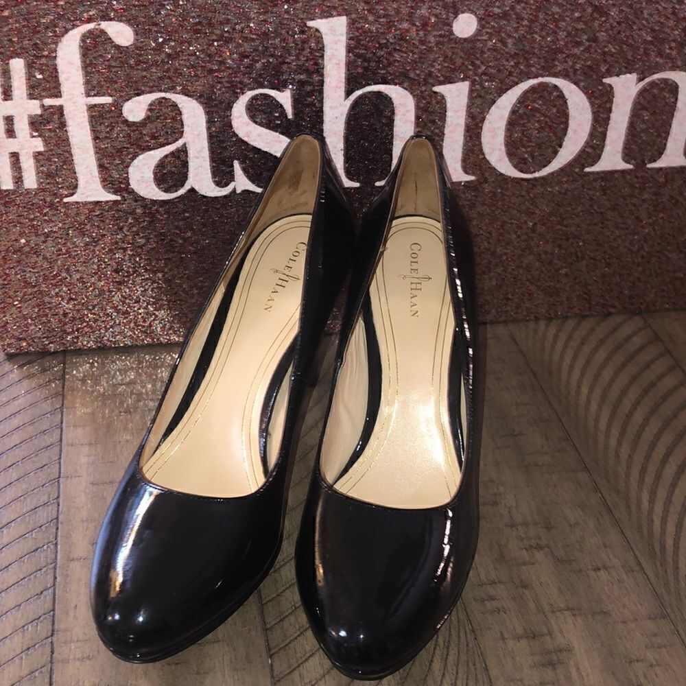 Nike Air Cole Hahn Patent Leather Pumps 4” heel Play basketball 🏀 after dinner!